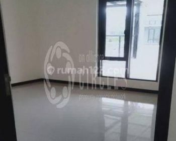 Sewa Rumah Keren Unfurnished Taman Kopo Indah V Bandung