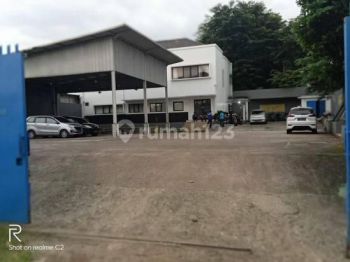 Dijual Rumah Kantor Dengan Workshop di Kp Maruga