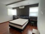 thumbnail-sewa-rumah-fullfurnish-with-pool-di-cluster-kota-baru-parahyangan-3