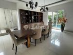 thumbnail-sewa-rumah-fullfurnish-with-pool-di-cluster-kota-baru-parahyangan-0