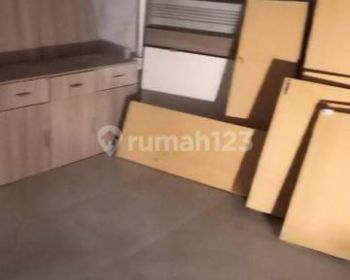 Ruko di Kelapa Gading, Jakarta Utara 120 M Bagus