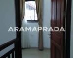 thumbnail-sewa-min-2-tahun-rumah-modern-minimalis-2-lantai-3-kamar-panjer-pusat-kota-7