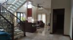 thumbnail-rumah-bagus-semi-furnished-2-lantai-shm-kerobokan-bali-13