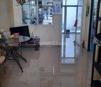 Dijual Rumah Luas Di Sektor 7C, Gading Serpong