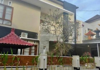 Rumah Minimalis Disewakan 2 Lantai, Area Renon