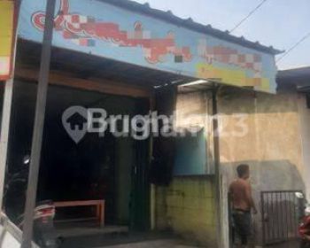 KIOS SIAP HUNI DAN STRATEGIS DIPINGGIR JALAN RAYA DEPOK