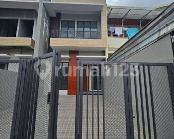 Rumah Keren di Mekar Wangi Bandung