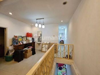 Dijual Rumah Jalan Ratu Melati Kebon Jeruk Jakarta Barat