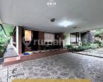 thumbnail-for-sale-rumah-classic-terawat-kemang-1