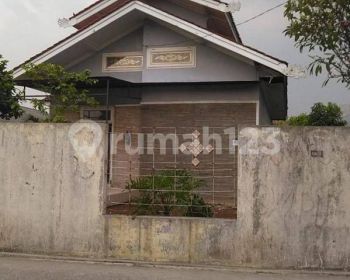 Dijual Murah Dan Cepat Rumah di Jl. H. Enang Cisalak, Cimanggis, Depok, Jawa