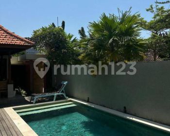 Di kontrakkan villa lokasi ketewel Gianyar