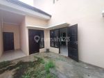 thumbnail-rumah-mewah-2-lantai-unit-hook-dalam-perumahan-elite-pondok-permai-giwangan-12