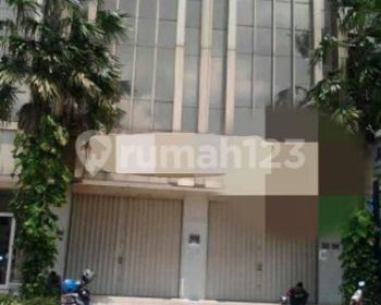 Ruko Gandeng Golf Lake Residence Ready Siap Pakai