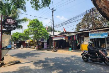 Tanah Pinggir Jalan Pramuka Pancoran Mas Dekat Pintu Tol Sawangan