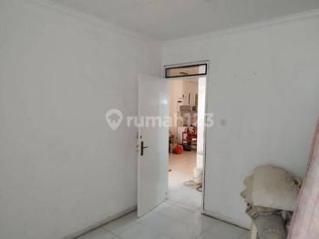 J Disewakan Rumah 6x15m2 Baru Renovasi Perum Kosambi