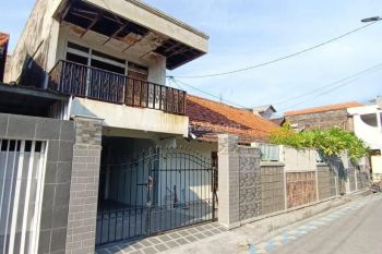 Rumah di Mojoklanggru Surabaya Butuh Renovasi