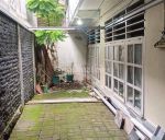 thumbnail-rumah-di-mojoklanggru-surabaya-butuh-renovasi-3