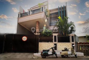 Rumah Dalam Komplek Kav DKI di Pondok Kelapa,Jakarta Timur