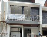 thumbnail-rumah-baru-minimalis-indent-di-setra-duta-bandung-utara-0