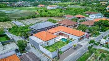 Leasehold Rumah Unfurnished Baru Shm - Sertifikat Hak Milik Di Padang Tawang,