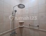 thumbnail-for-rent-beautiful-house-pondok-indah-10