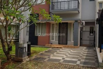Rumah Cantik Dan Rapi Siap Huni Dekqt Stasiun Kereta Dan Exit Tol