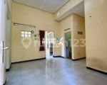 thumbnail-rumah-minimalis-2-kt-di-jl-ikan2-selangkah-dari-suhat-malang-4