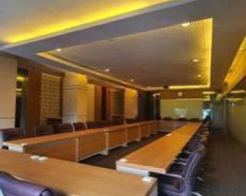 Dijual Gedung Perkantoran Dengan Fsilitas Lengkap