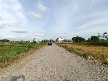 Tanah Pekarangan Siap Bangun di Godean Sleman, SHM