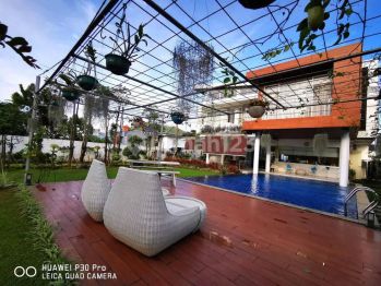 Rumah mewah view golf dan gunung cluster Sentul city