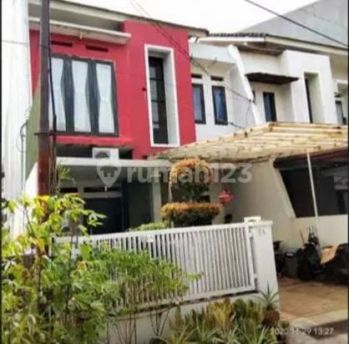Di jual rumah di jln lestari, pisangan, ciputat tim, tangsel