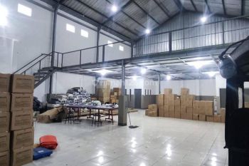 Diual Gudang akses container di Katapang Andir