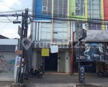 RUKO JALAN UTAMA GAJAYANA MALANG, STRATEGIS DIKELILINGI BEBERAPA KAMPUS
