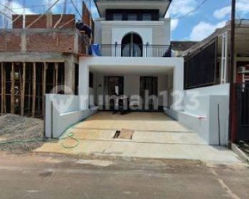 Rumah Mewah De Villa Zebra Pedurungan Semarang