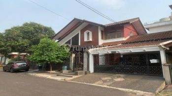 Dijual Rumah Country Styte Di Bona Indah Lebak Bulus Cocok Untuk Keluarga Besar