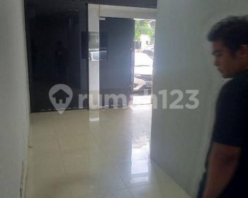 Lokasi Strtegis Ruko Pinggir Jalan Raya Saharjo Tebet Jakarta Selatan