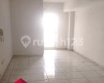 thumbnail-disewa-apartemen-springlake-2br-kosongan-murah-7