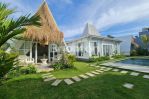 thumbnail-villa-cantik-dekat-pantai-parerenan-1