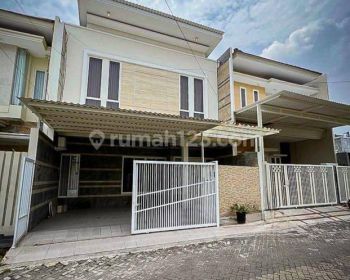 Rumah Modern minimalis sutorejo. Full funish Dekat Perkantoran