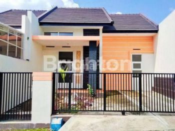 DIJUAL RUMAH BARU MODERN HARGA MURAH 5 MENIT DARI SUHAT KOTA MALANG