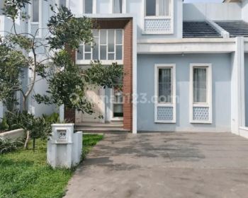 Disewakan Rumah Asri Cluster Chiara Suvarna Sutera