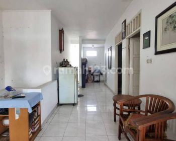 Rumah di Taman Royal 3, Cipondoh Tangerang