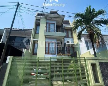 Disewakan Minimalis Modern House di Pondok Indah, Jakarta Selatan