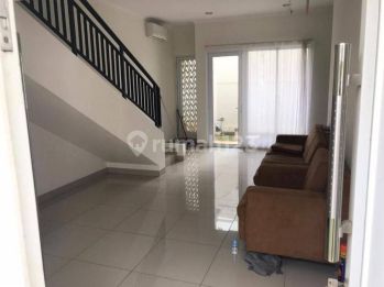 Dijual Rumah Minimalis Modern Amanda Summarecon Bandung