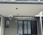 thumbnail-disewakan-rumah-pik-2-milenial-6x15m2-semi-furnished-murah-0