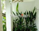 thumbnail-amr197lub-for-monthly-rent-deluxe-room-guest-house-in-jl-pantai-batu-bolong-12