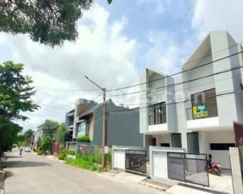 Rumah Baru SHM - Sertifikat Hak Milik Main Road di Taman Holis indah 2, Holis