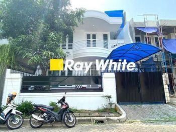 Dijual rumah Sudah renovasi mega kebon jeruk, puri botanical