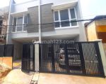 thumbnail-rumah-baru-taman-ratu-3-lantai-4x20-jalan-2-mobil-siap-huni-12