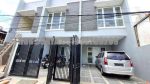 thumbnail-rumah-baru-taman-ratu-3-lantai-4x20-jalan-2-mobil-siap-huni-1